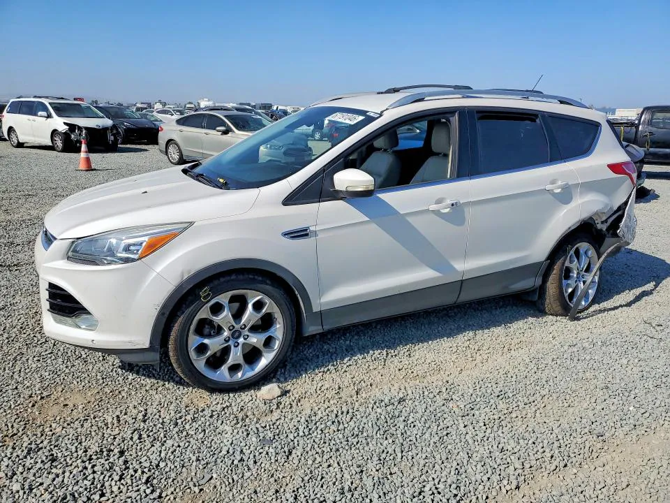 2014 Ford Escape VIN 1FMCU9J96EUB62696 фото 1