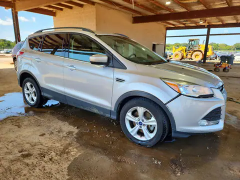 1FMCU0G99EUB84386 — 2014 Ford Escape, фото 4 с аукциона Copart 14.10.2026, Передняя часть