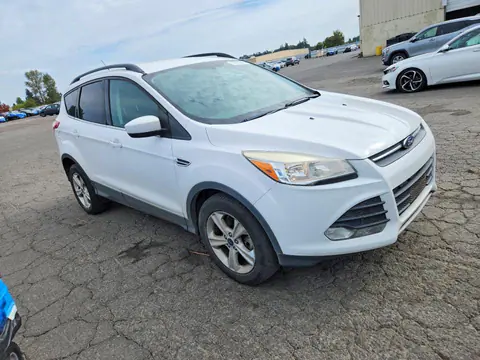2014 Ford Escape VIN 1FMCU9GX0EUB02628 фото 4