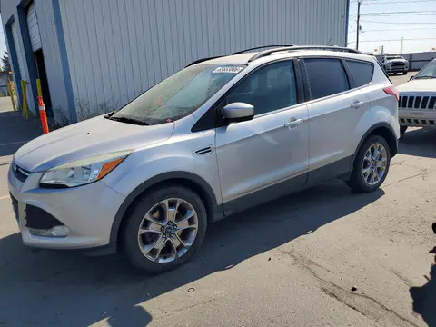 1FMCU9G91FUB01720 — 2015 Ford Escape, Задняя часть (Rear End), фото до ремонта