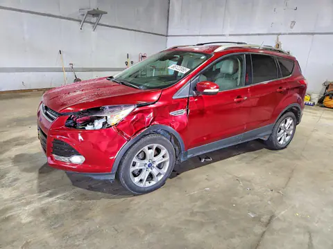 1FMCU9J99FUA83122 — 2015 Ford Escape, Передняя часть (Front End), фото до ремонта