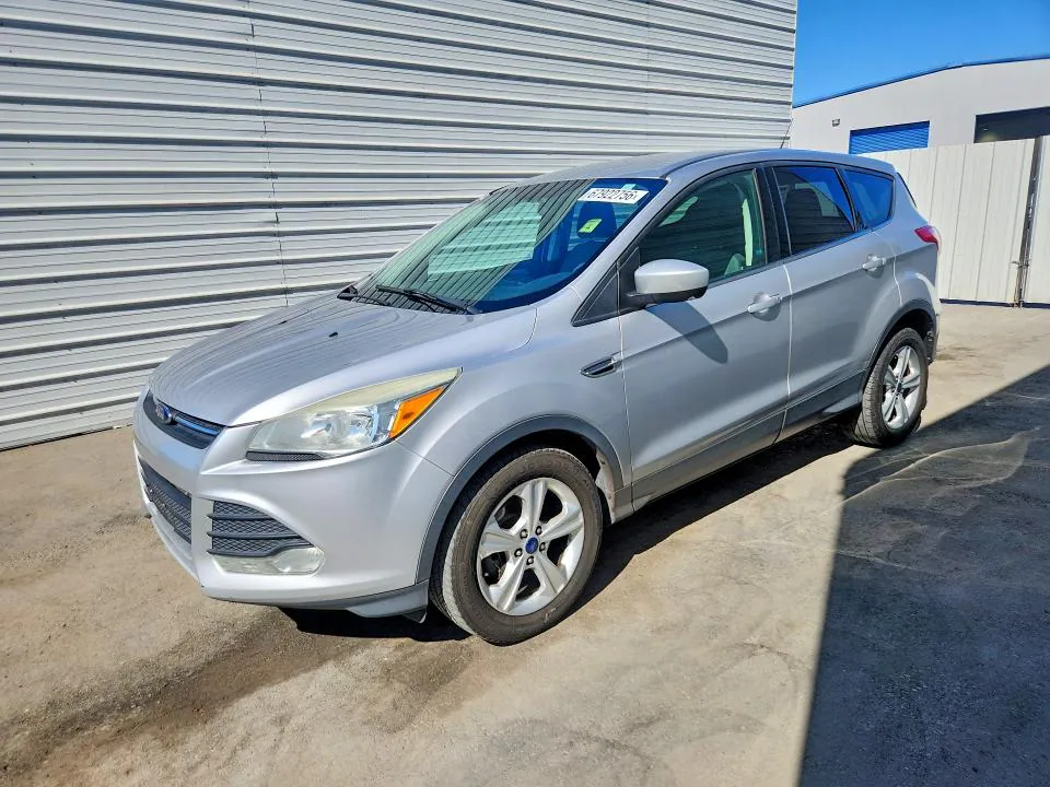 2015 Ford Escape VIN 1FMCU0GX3FUB07318 фото 1