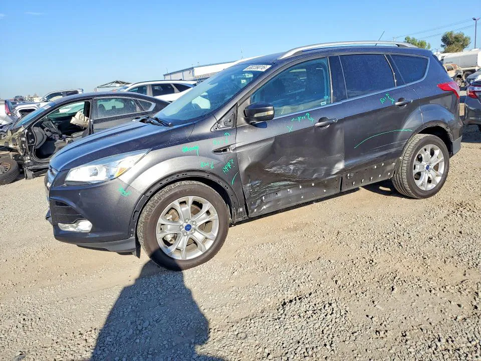 2015 Ford Escape VIN 1FMCU0J96FUC12896 фото 1