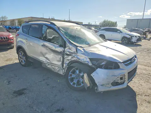 2015 Ford Escape VIN 1FMCU0G99FUC63767 фото 4