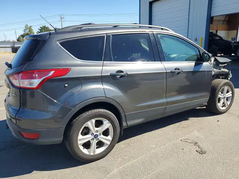 2015 Ford Escape VIN 1FMCU9G90FUA62604 фото 3