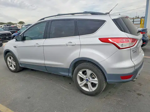 2015 Ford Escape VIN 1FMCU9G9XFUC29082 фото 2
