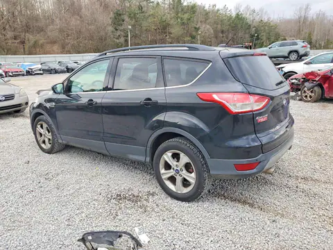 1FMCU0GX1FUB59708 — 2015 Ford Escape, фото 2 с аукциона Copart 14.10.2026, Передняя часть