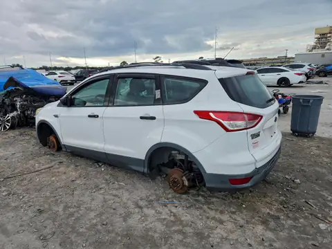 1FMCU0F70FUA36922 — 2015 Ford Escape, фото 2 с аукциона Copart 30.09.2026, Повреждение рамы