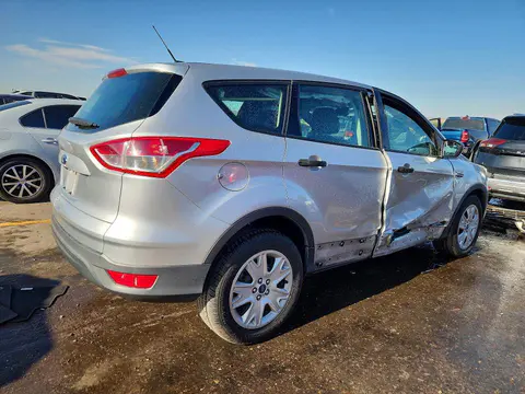 2016 Ford Escape VIN 1FMCU0F73GUB07564 фото 3