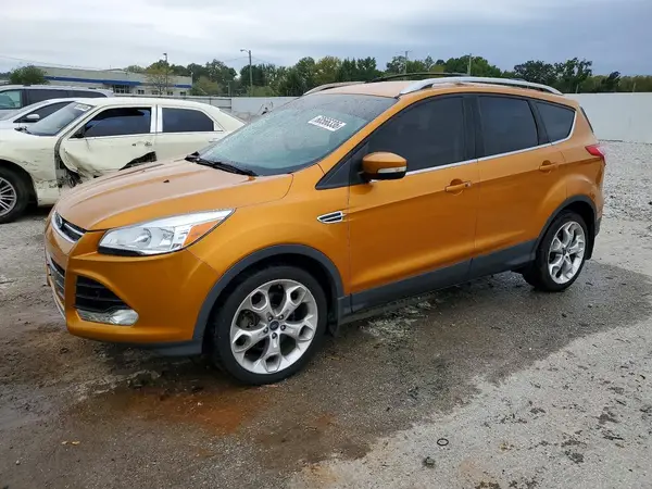 1FMCU0J97GUA83522 — 2016 Ford Escape, Град (Hail), фото до ремонта