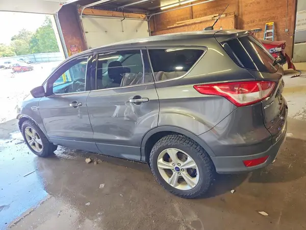 1FMCU9GX3GUA02476 — 2016 Ford Escape, фото 2 с аукциона Copart, Передняя часть
