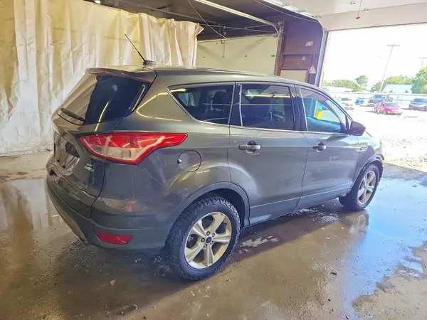 1FMCU9GX3GUA02476 — 2016 Ford Escape, фото 3 с аукциона Copart, Передняя часть