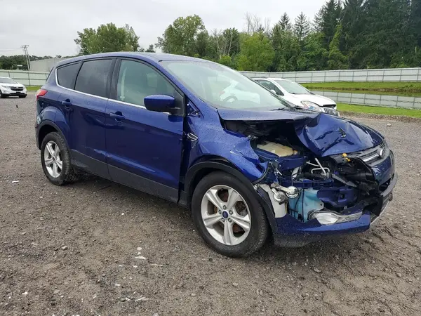 1FMCU9G90GUA93644 — 2016 Ford Escape, фото 4 с аукциона Copart, Передняя часть