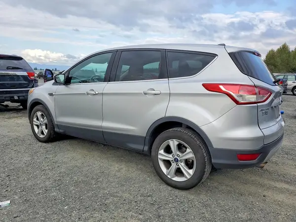 1FMCU9GX0GUB27578 — 2016 Ford Escape, фото 2 с аукциона Copart, Мелкие вмятины и царапины