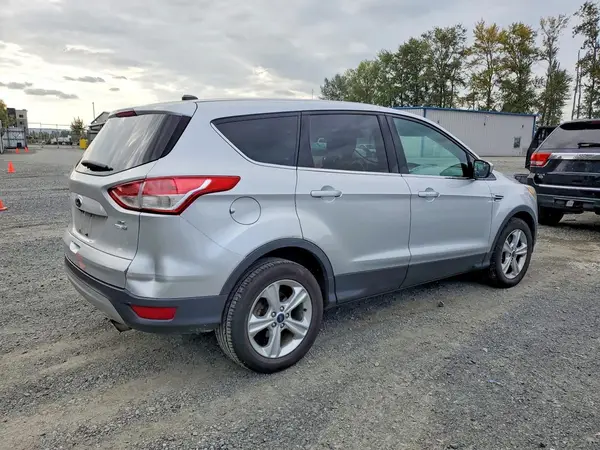 1FMCU9GX0GUB27578 — 2016 Ford Escape, фото 3 с аукциона Copart, Мелкие вмятины и царапины