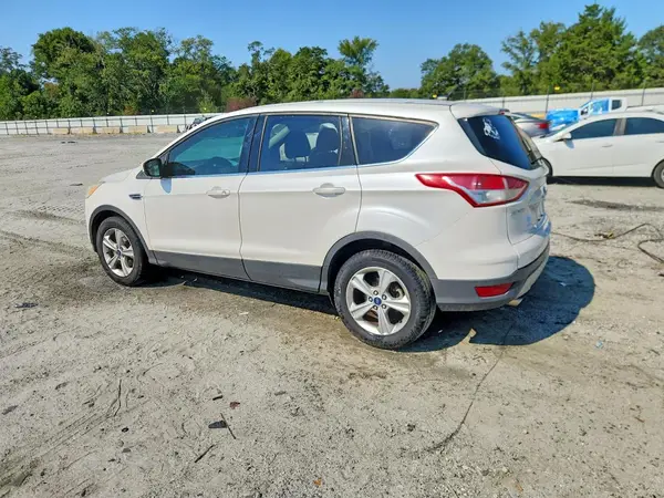 1FMCU0GX3GUC19568 — 2016 Ford Escape, фото 2 с аукциона Copart, Боковая часть