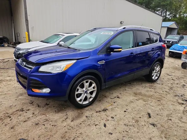 1FMCU9J92GUA80466 — 2016 Ford Escape, Передняя часть (Front End), фото до ремонта