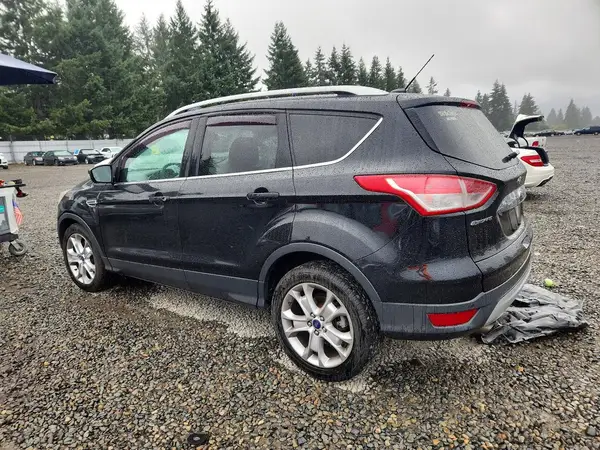 1FMCU9JX3GUA07802 — 2016 Ford Escape, фото 2 с аукциона Copart 29.09.2026, Передняя часть