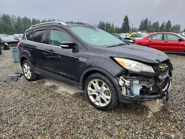 1FMCU9JX3GUA07802 — 2016 Ford Escape, фото 4 с аукциона Copart 29.09.2026, Передняя часть