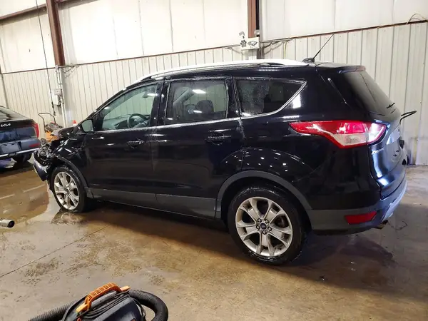1FMCU9J97GUB85844 — 2016 Ford Escape, фото 2 с аукциона Copart, Передняя часть
