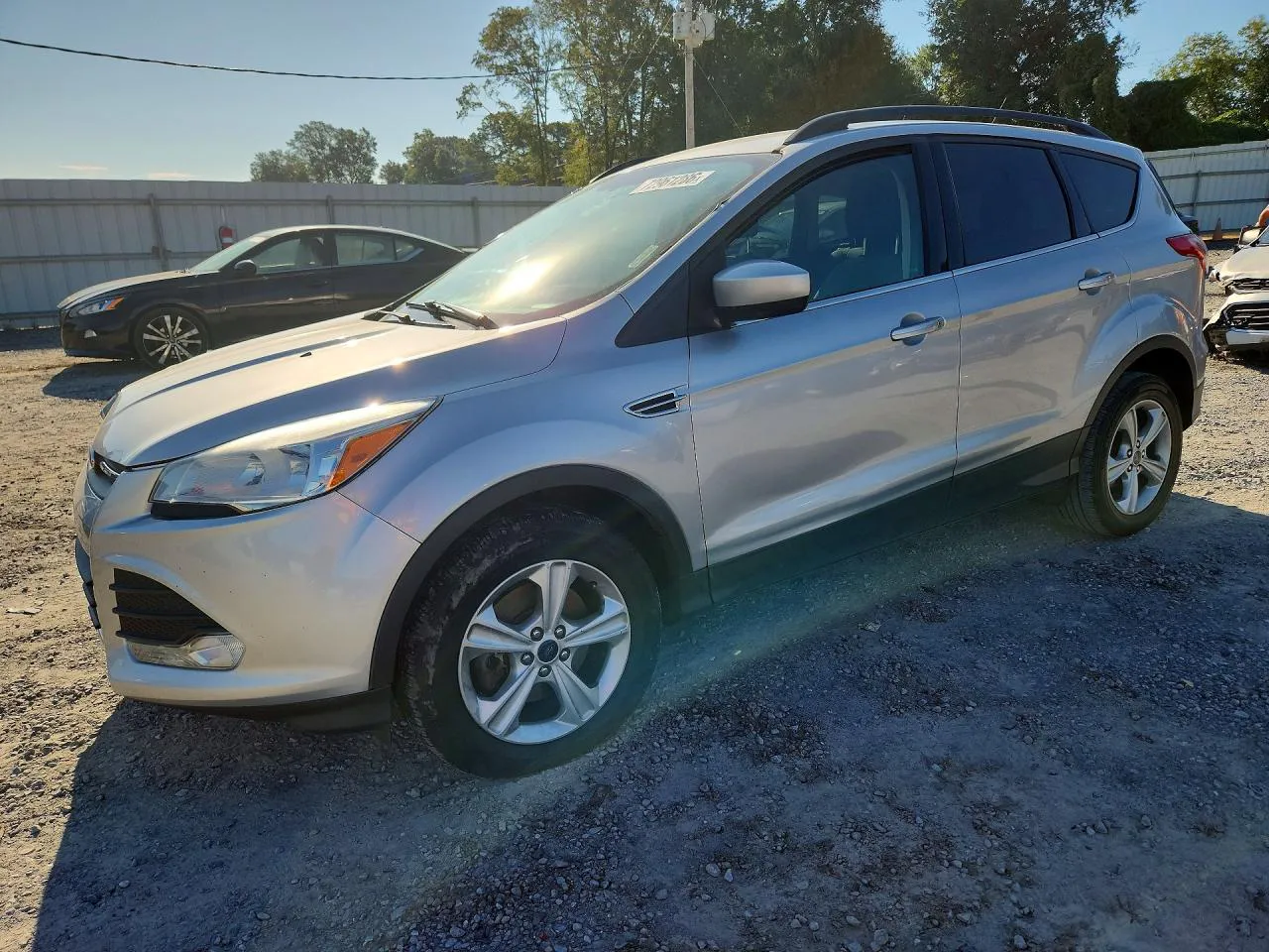 2016 Ford Escape Se VIN 1FMCU9GX8GUB12763 фото 1