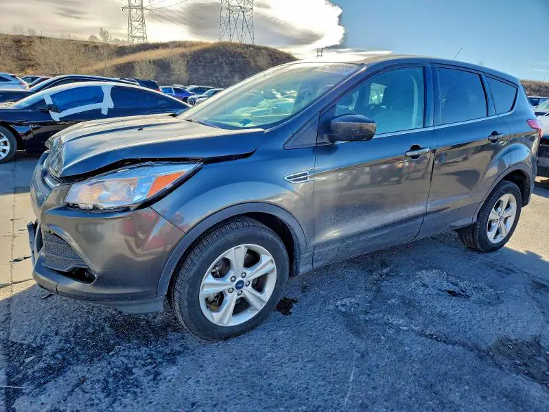 1FMCU9G91GUC30493 Ford Escape 2016 — повреждение Передняя часть, фото до ремонта