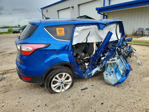1FMCU9GD6HUC00136 — 2017 Ford Escape, фото 3 с аукциона Copart 30.09.2026, Передняя часть