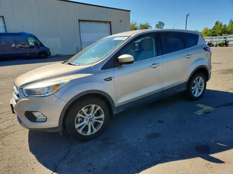 1FMCU9GD5HUE24093 — 2017 Ford Escape, Боковая часть (Side), фото до ремонта