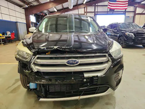 2017 Ford Escape VIN 1FMCU0GD5HUD71682 фото 5