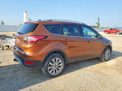 1FMCU9J93HUE21486 — 2017 Ford Escape, фото 3 с аукциона Copart 30.09.2026, Передняя часть
