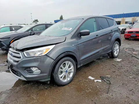 1FMCU0GD4HUE91702 — 2017 Ford Escape, Передняя часть (Front End), фото до ремонта