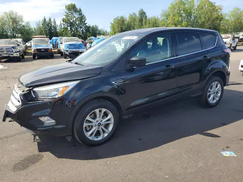 1FMCU9GD8HUC77817 — 2017 Ford Escape, Передняя часть (Front End), фото до ремонта