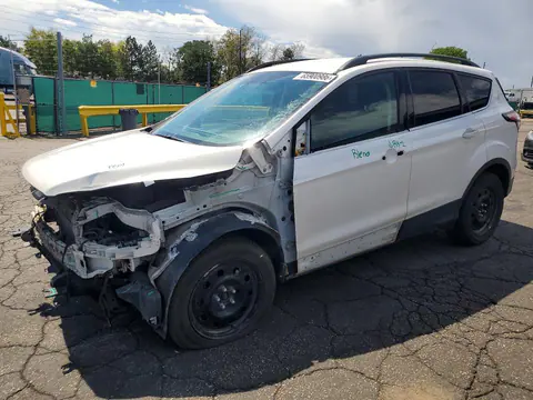 2017 Ford Escape VIN 1FMCU9G90HUA00400 фото 1