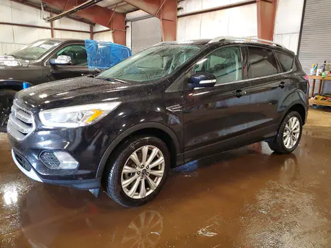 1FMCU9J90HUE10252 — 2017 Ford Escape, Передняя часть (Front End), фото до ремонта