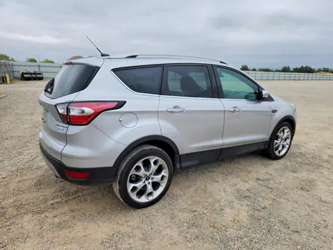 2017 Ford Escape VIN 1FMCU0J97HUF08822 фото 3