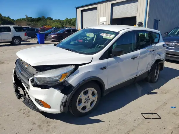 1FMCU0F74HUE29390 Ford Escape 2017 — повреждение Передняя часть, фото до ремонта