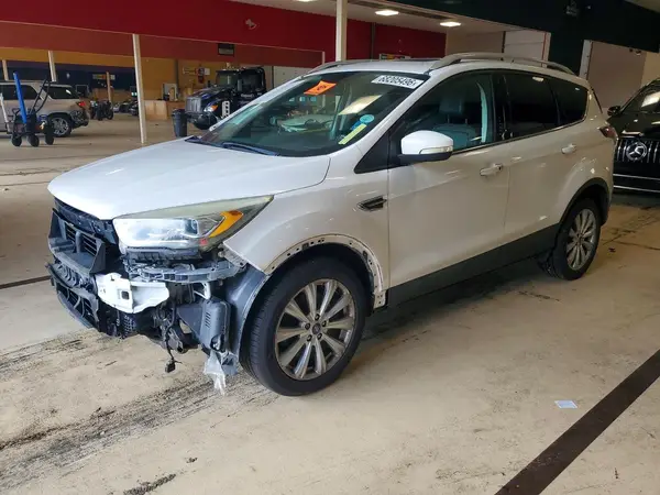 1FMCU9J91HUA06974 — 2017 Ford Escape, Разукомплектован (Stripped), фото до ремонта