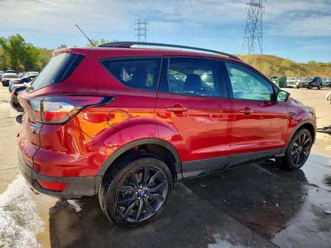 2017 Ford Escape VIN 1FMCU9JD9HUE56831 фото 3