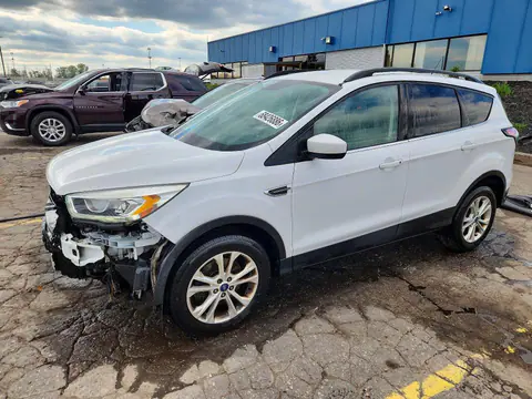 1FMCU9GD2HUC09948 — 2017 Ford Escape, Боковая часть (Side), фото до ремонта