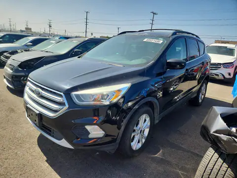 1FMCU0GD9HUA95068 — 2017 Ford Escape, Пожар (Burn), фото до ремонта