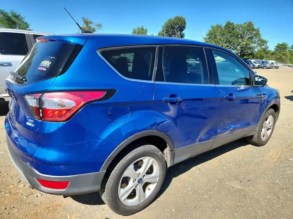 1FMCU9GDXHUE83270 — 2017 Ford Escape, фото 3 с аукциона Copart 15.10.2026, Боковая часть