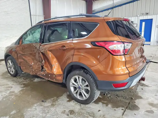 1FMCU9G97HUE67765 — 2017 Ford Escape, фото 2 с аукциона Copart 30.09.2026, Боковая часть