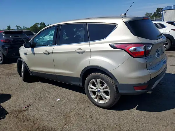 1FMCU9GDXHUC70853 — 2017 Ford Escape, фото 2 с аукциона Copart 02.10.2026, Передняя часть