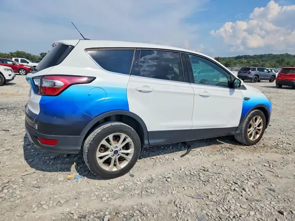 1FMCU0GD6HUB89120 — 2017 Ford Escape, фото 3 с аукциона Copart, Ходовая часть