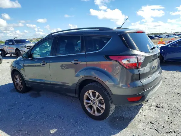1FMCU0G96HUE30573 — 2017 Ford Escape, фото 2 с аукциона Copart 02.10.2026, Механические повреждения