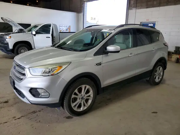 1FMCU9GD2HUC98601 — 2017 Ford Escape, Передняя часть (Front End), фото до ремонта