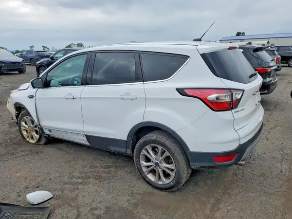 2017 FORD ESCAPE VIN 1FMCU9G92HUB85212 фото 2