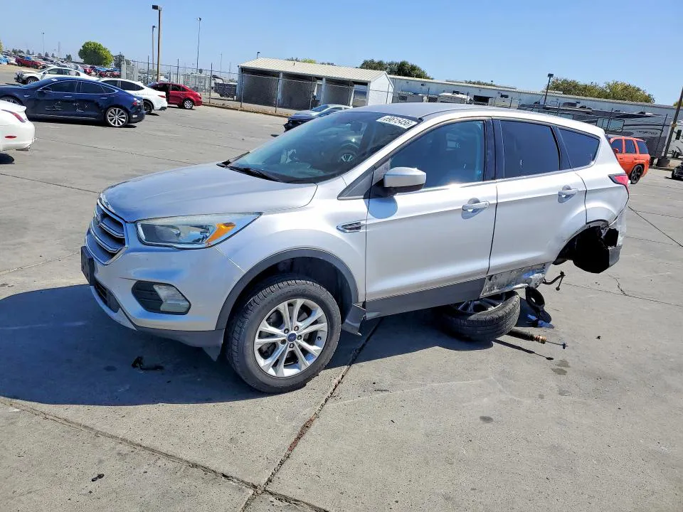2017 Ford Escape VIN 1FMCU0G95HUA04423 фото 1