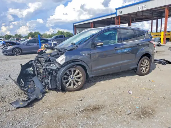 1FMCU0JD0HUE51903 — 2017 Ford Escape, Передняя часть (Front End), фото до ремонта