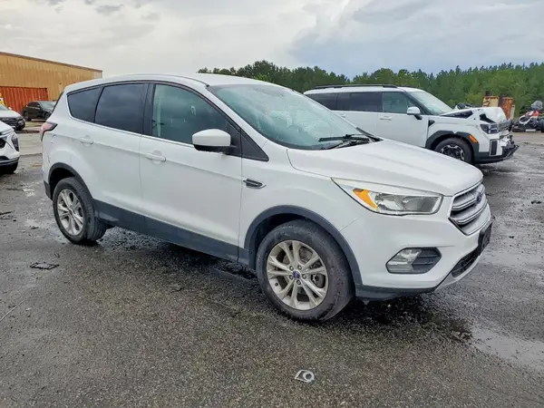 1FMCU9GD9HUC85148 — 2017 Ford Escape, фото 4 с аукциона Copart 27.09.2026, Задняя часть